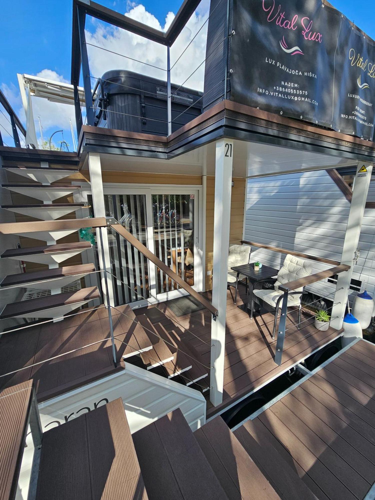 Floating Sea House - Vital Lux Portoroz Exterior foto